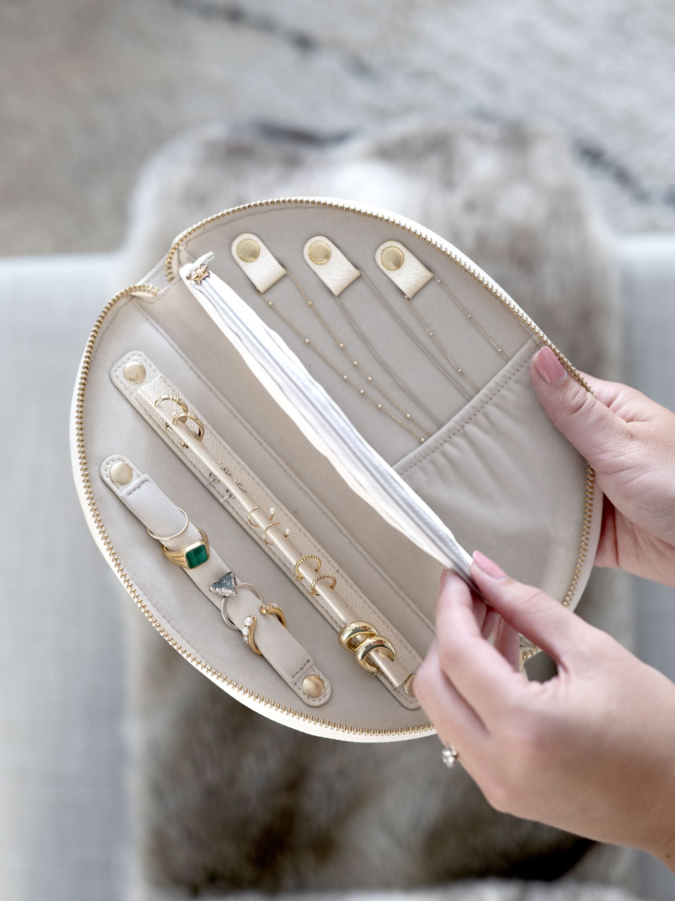 Stackers Half Moon Jewellery Roll Pearl