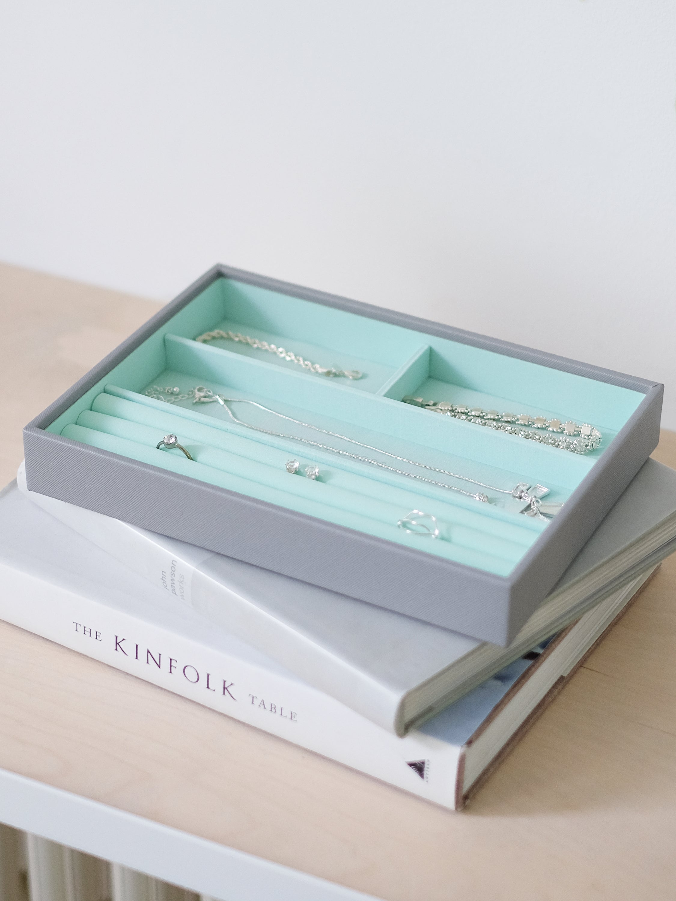 Stackers Ring & Bracelet Layer for Classic Jewellery Box Grey & Mint