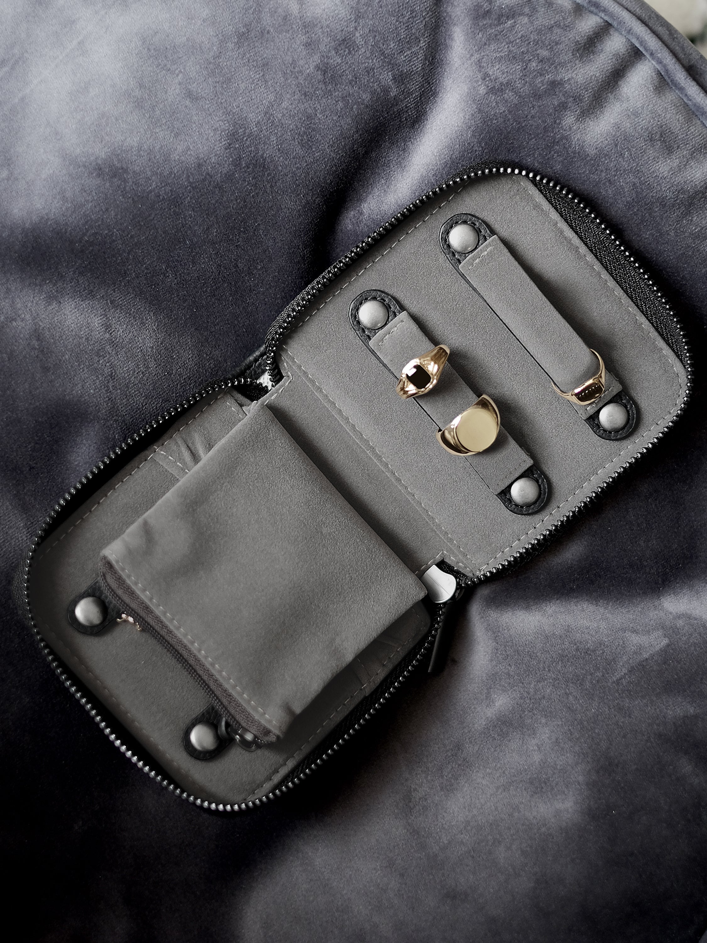 Stackers Rouleau à bijoux compact noir