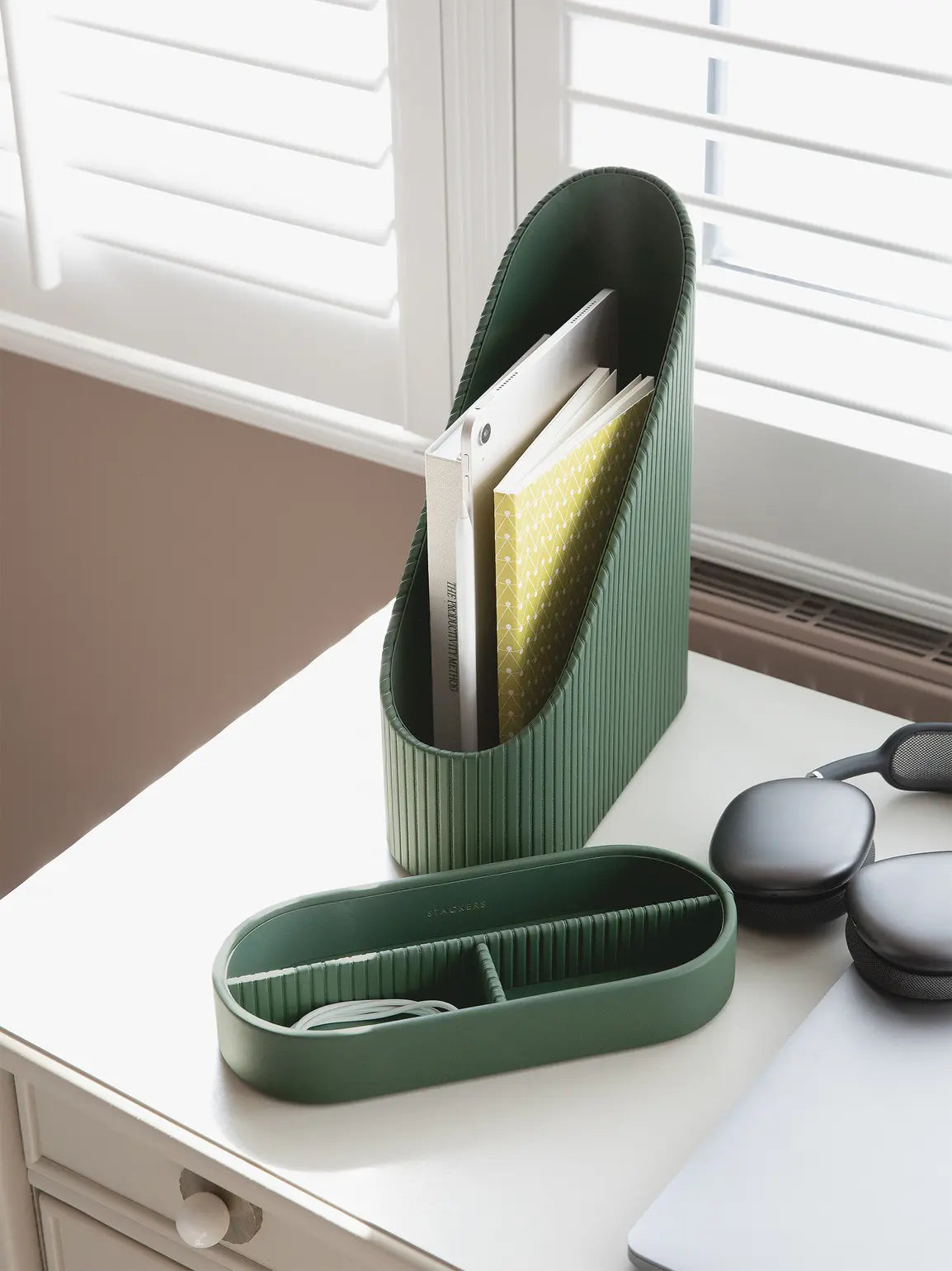 Stackers Magazine Holder Emerald Green