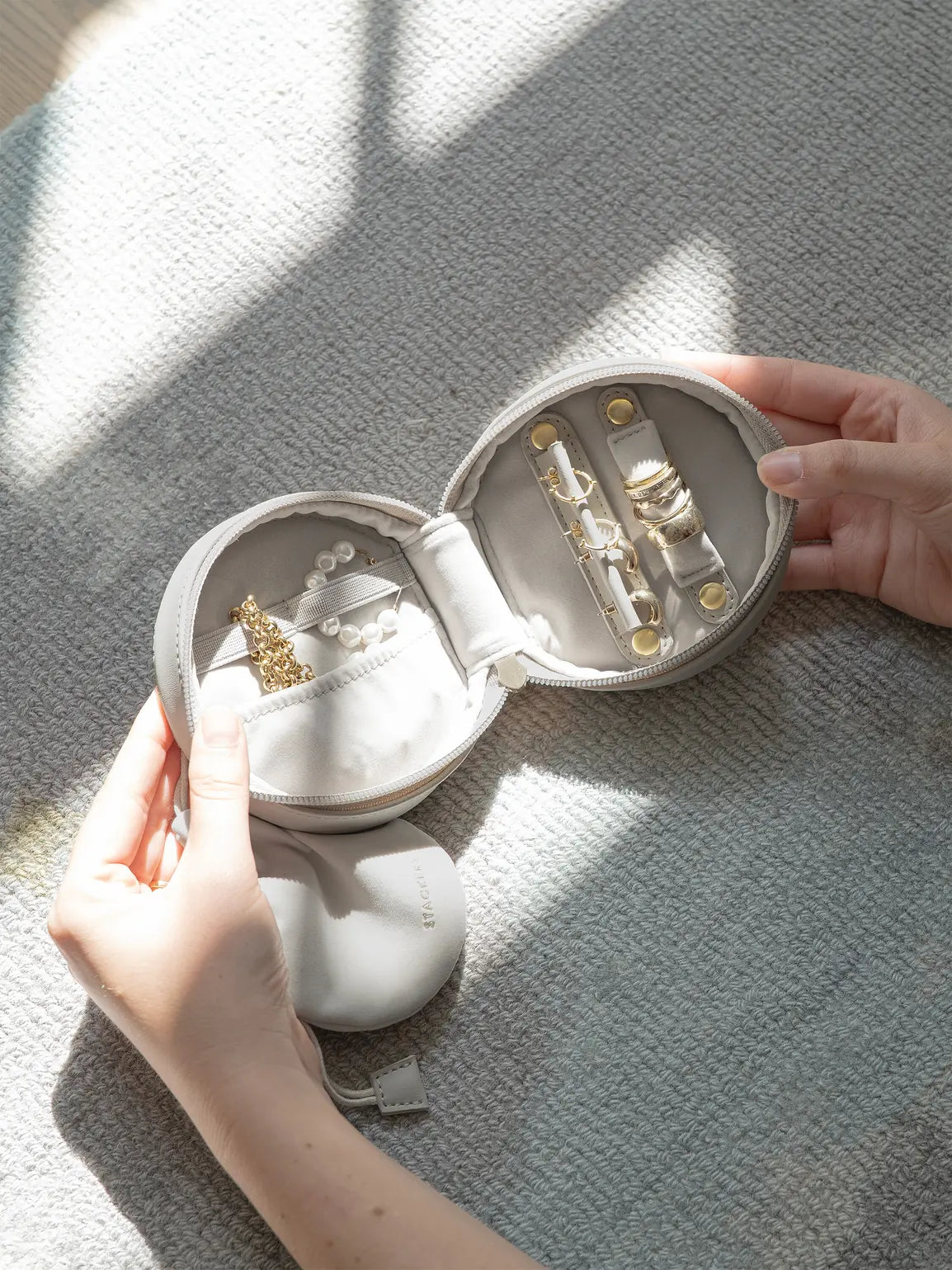 Stackers Round Travel Jewellery Box Limestone